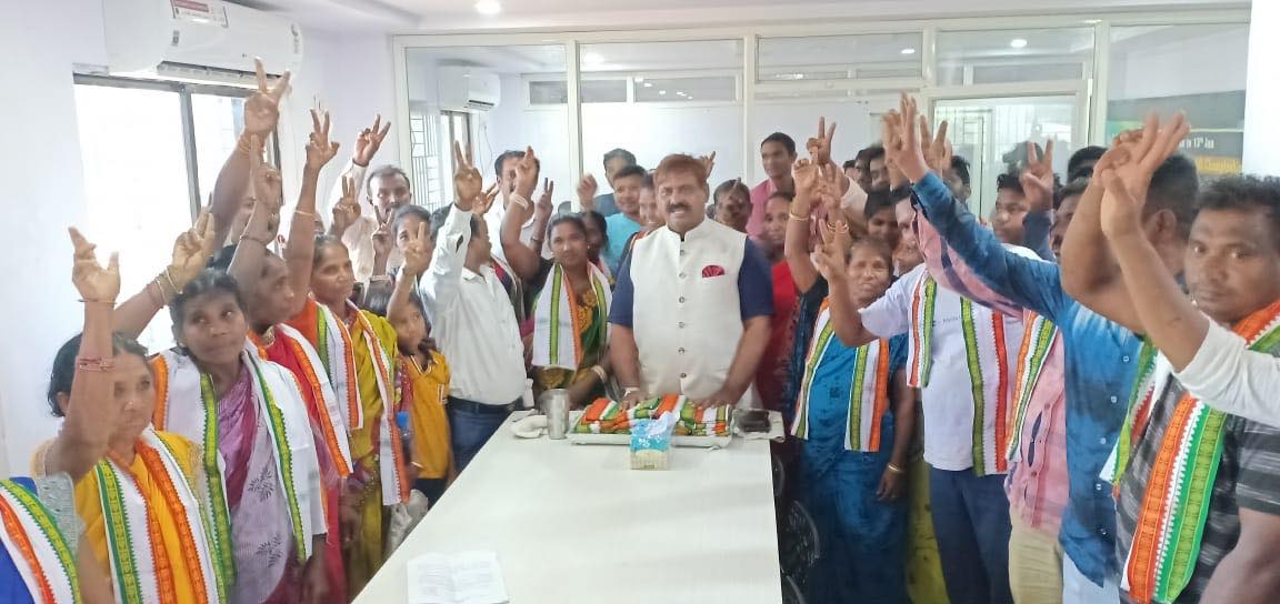 55 BJD workers Joined Tirupati Panigrahi's Independent Party.